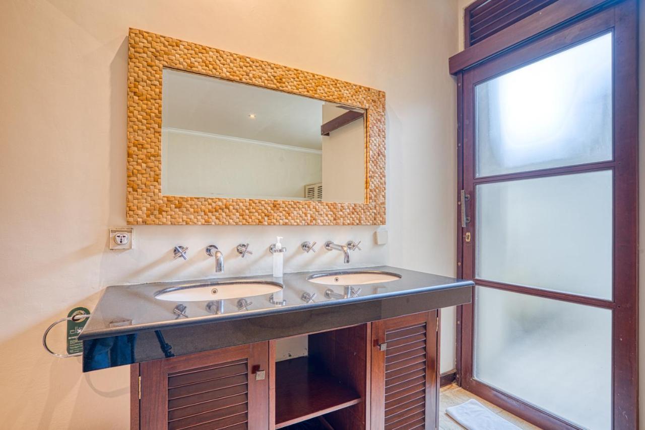 Villa Aisha Sanur  Ngoại thất bức ảnh