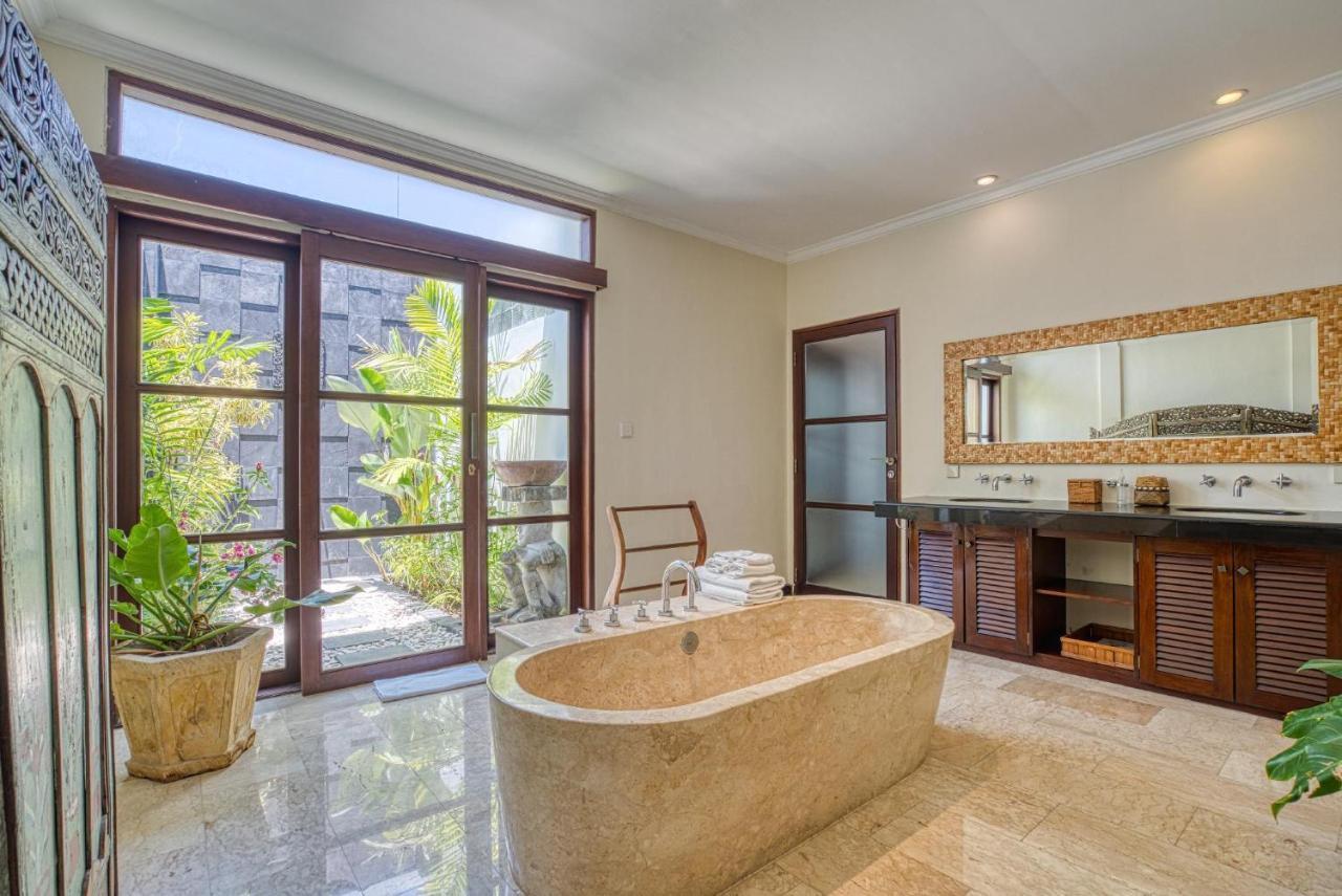 Villa Aisha Sanur  Ngoại thất bức ảnh