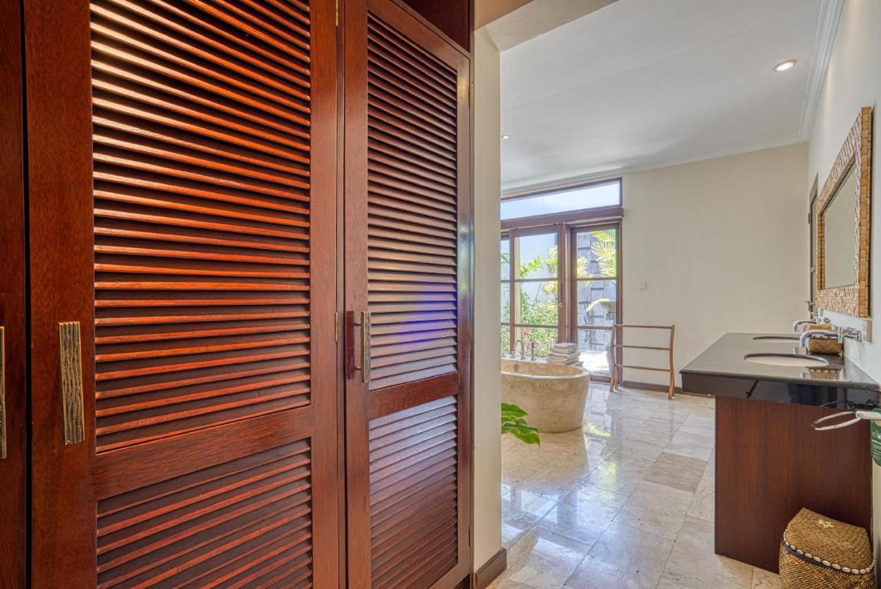 Villa Aisha Sanur  Ngoại thất bức ảnh